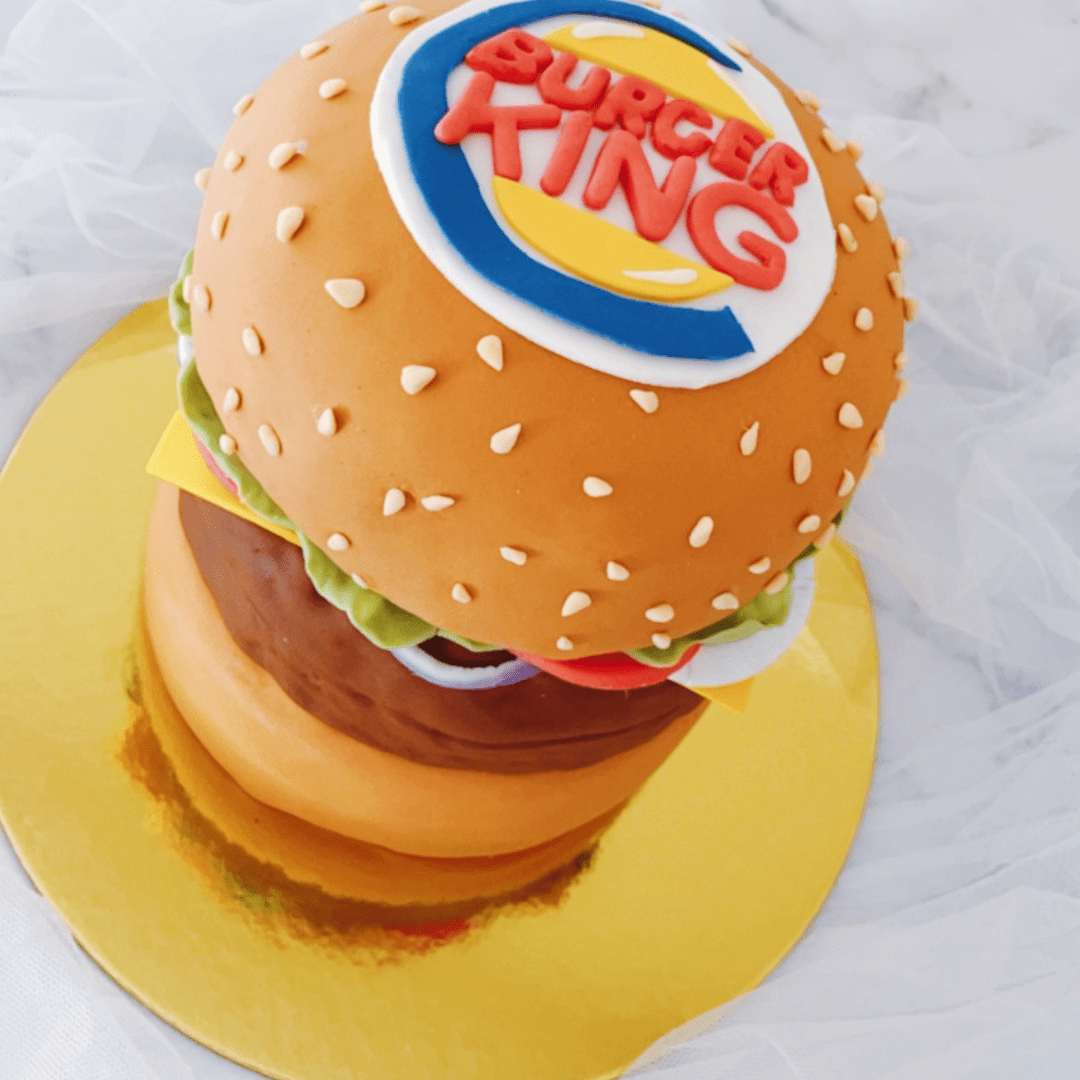 Elegant cake design