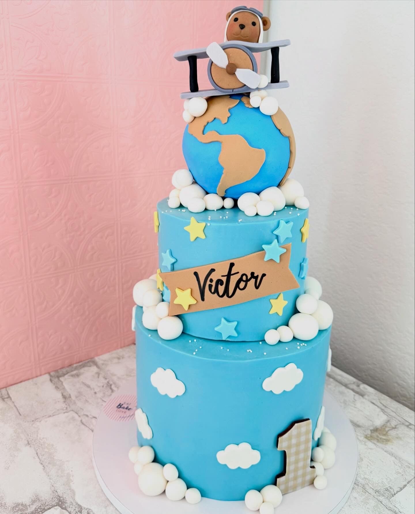 Luxury custom cake by Eat Bake Love DFW